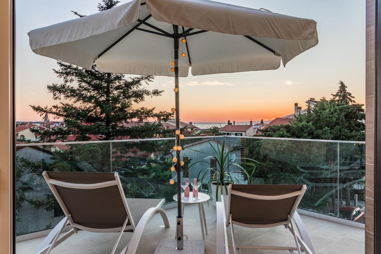 Villa Elena: Seaside Luxury with Whirlpool and Brijuni Islands View Fazana Exterior photo